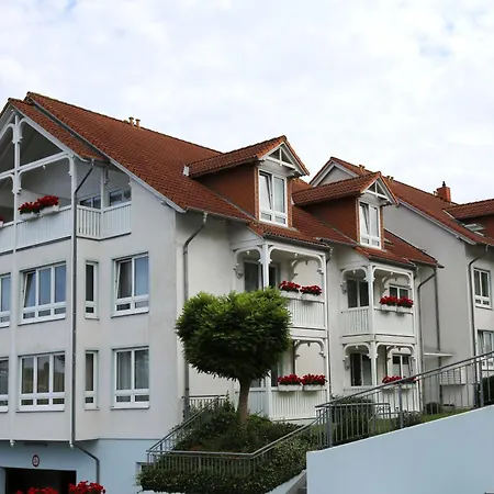 Appartementhaus Binzer Sterne 40 * Binz
