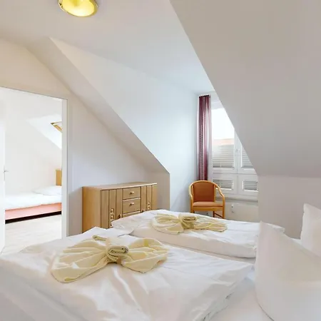 Appartementhaus Binzer Sterne 40 * Binz