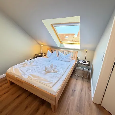 Appartementhaus Binzer Sterne 40 *